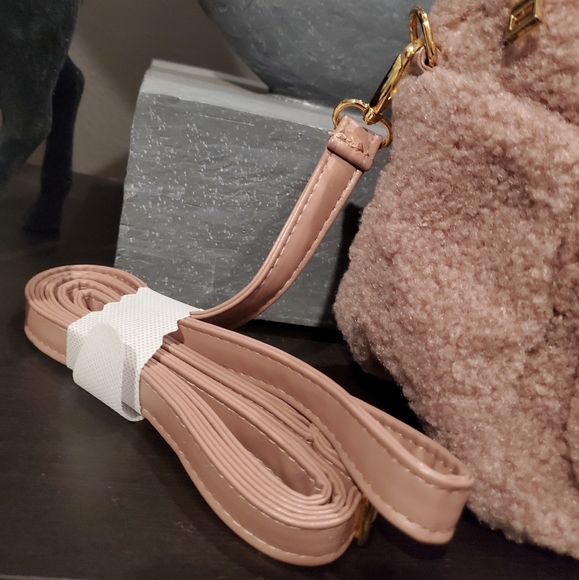 NWT Starbucks Pink 2 Way Crossbody Bag/ Backpack - Picture 6 of 8